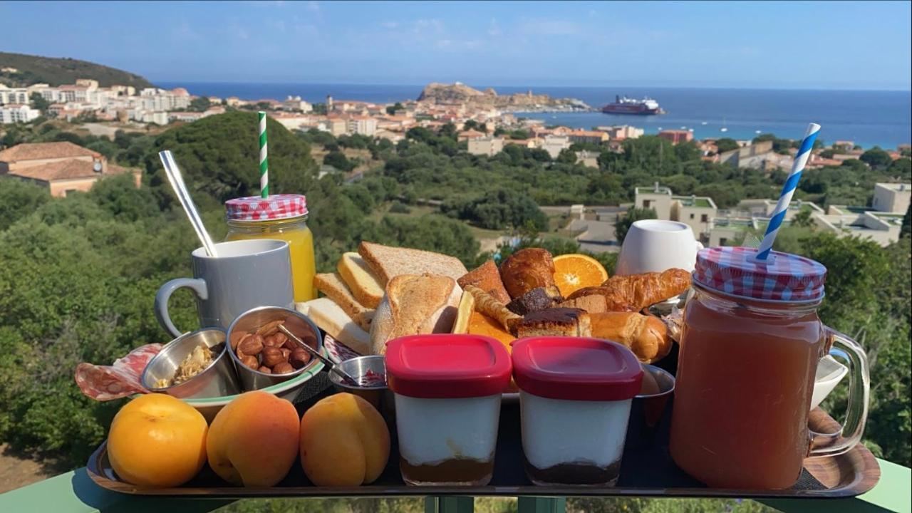 Hotel Funtana Marina LʼÎle-Rousse Exteriör bild