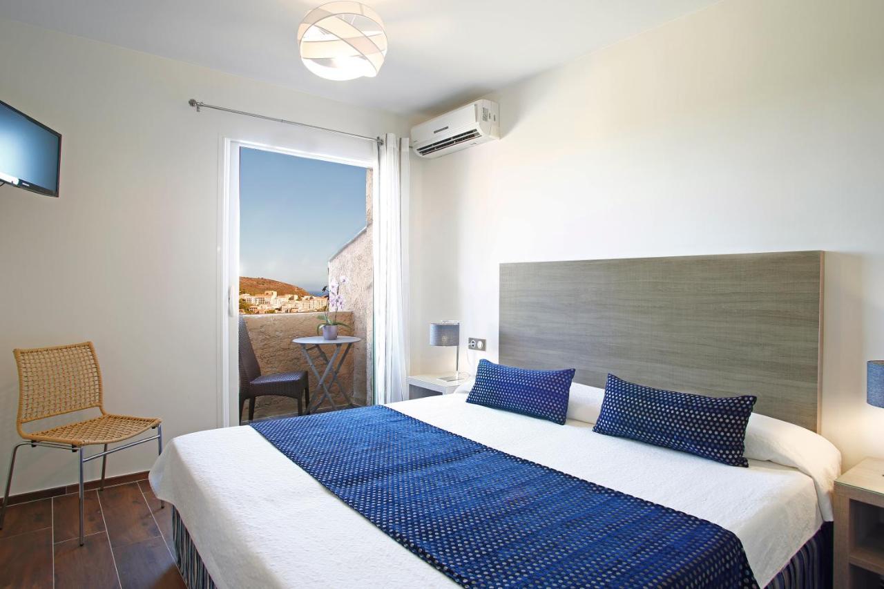 Hotel Funtana Marina LʼÎle-Rousse Exteriör bild