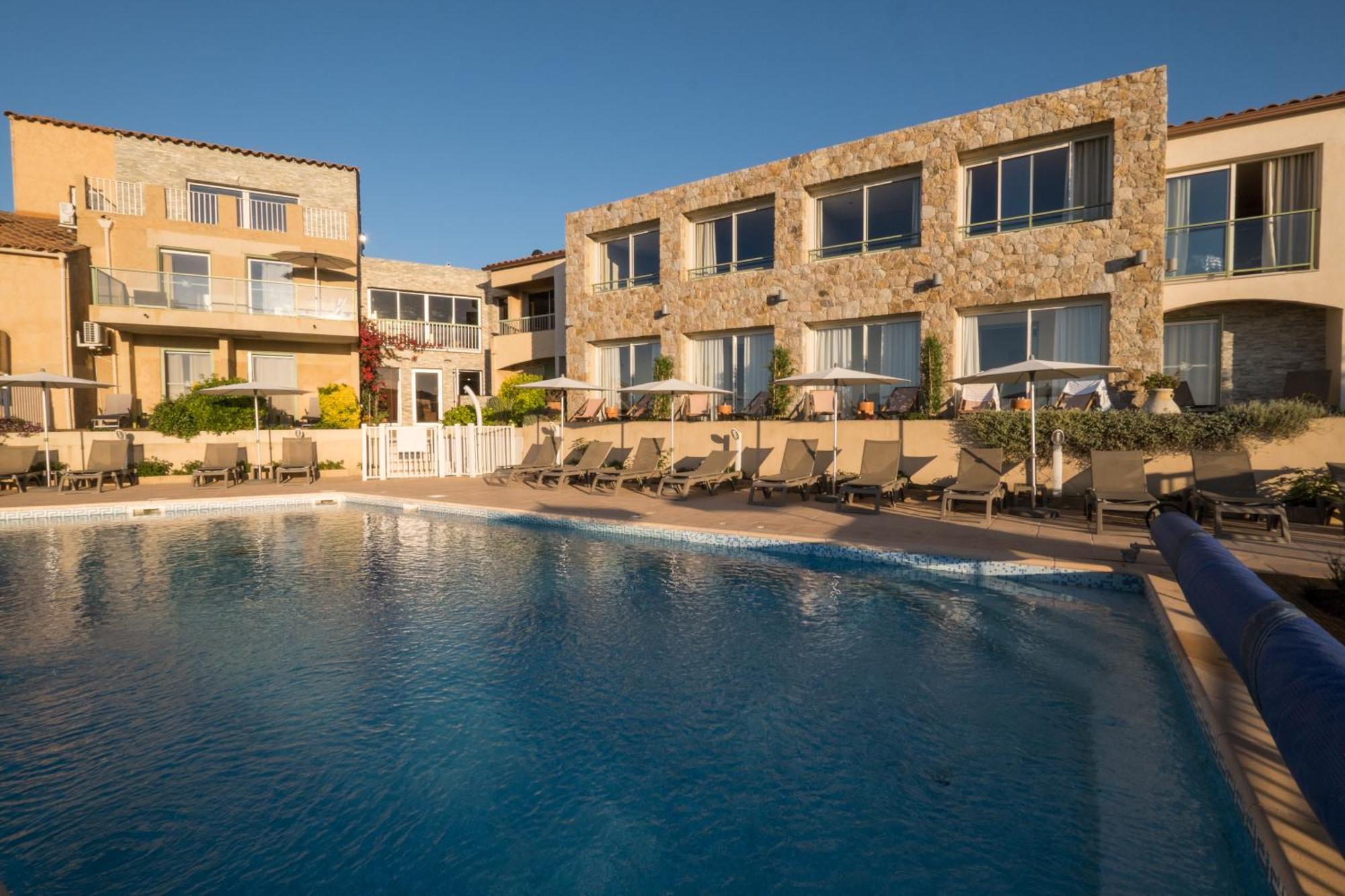Hotel Funtana Marina LʼÎle-Rousse Exteriör bild