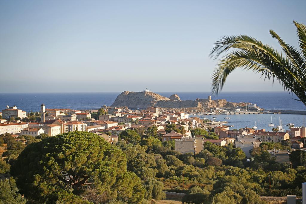Hotel Funtana Marina LʼÎle-Rousse Exteriör bild